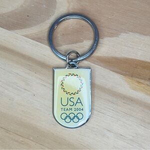 Vintage Team USA 2004 Olympic keychain